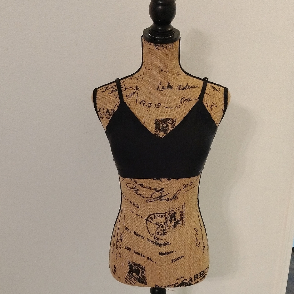 Lucky Brand Black V-Neck Wireless T-shirt Bra. Set Of 3. NWOT